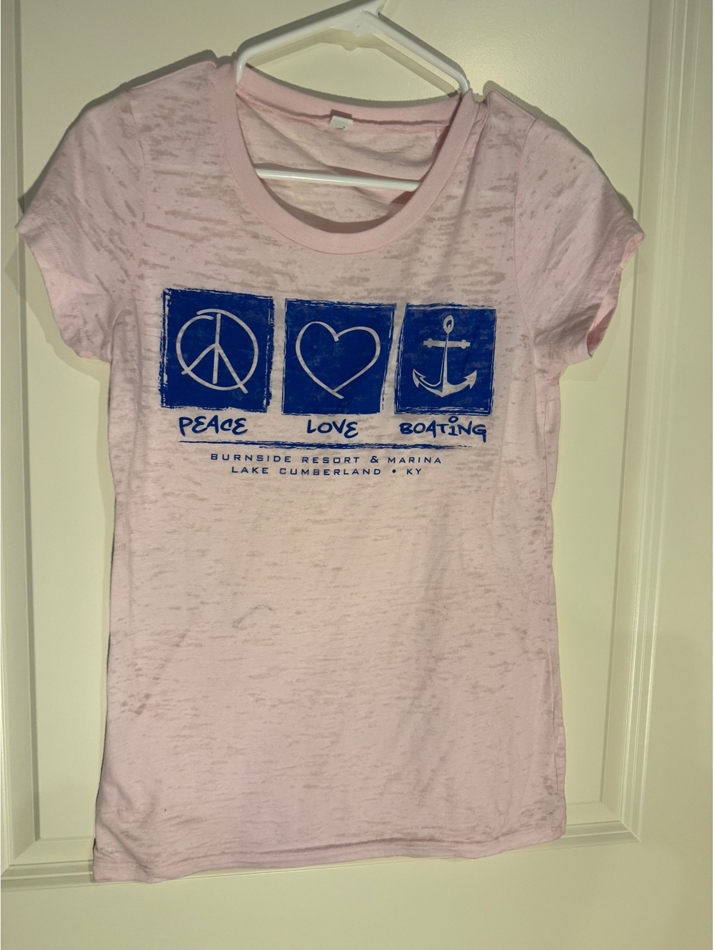 Peace Love Boating Pink Graphic T-Shirt, Size Large